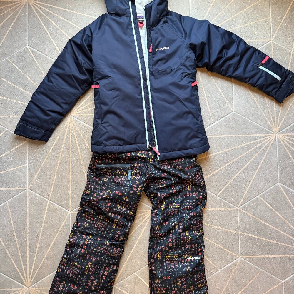Patagonia Kids' Powder Town Jacket + Ski Pants (size Medium / 10)